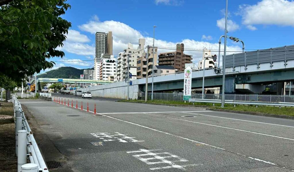 神戸須磨シーワールドの駐車場入口